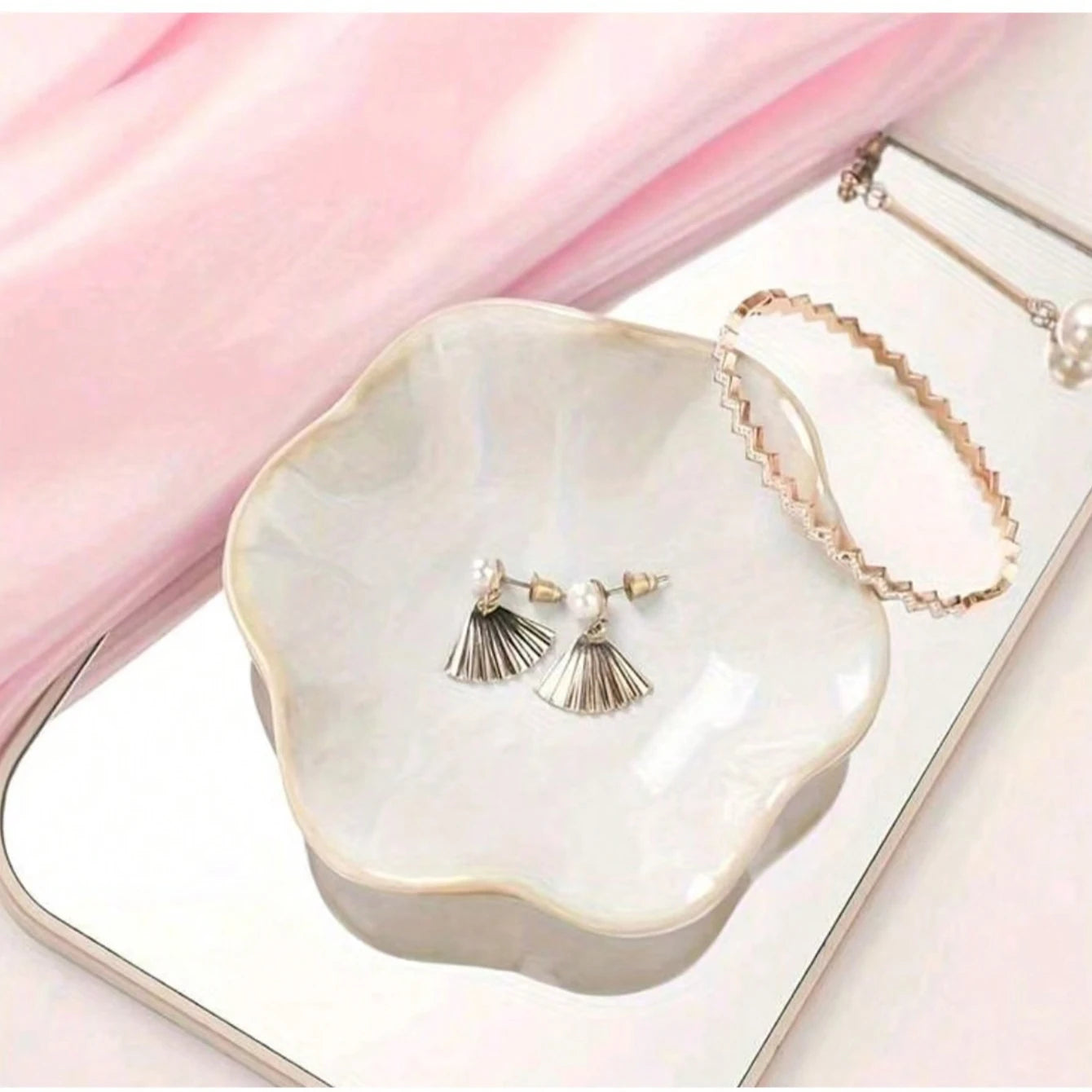 Ceramic Lotus Leaf Jewelry Tray
