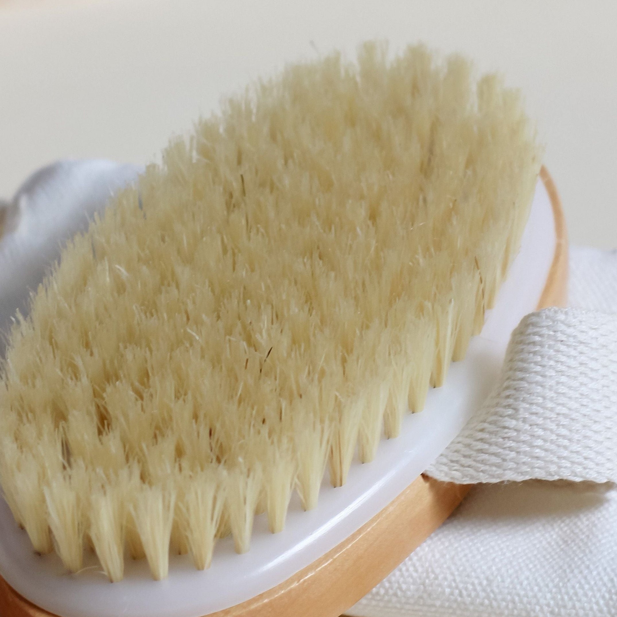 Body Dry Brush